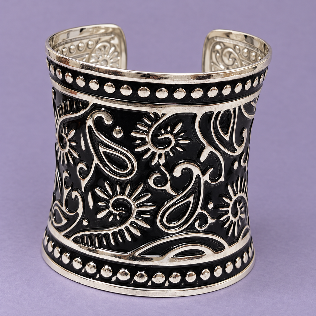 Aarvi Paisley Sunburst Silver-Tone Cuff | MyJhumki