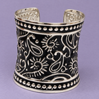 Aarvi Paisley Sunburst Silver-Tone Cuff | MyJhumki