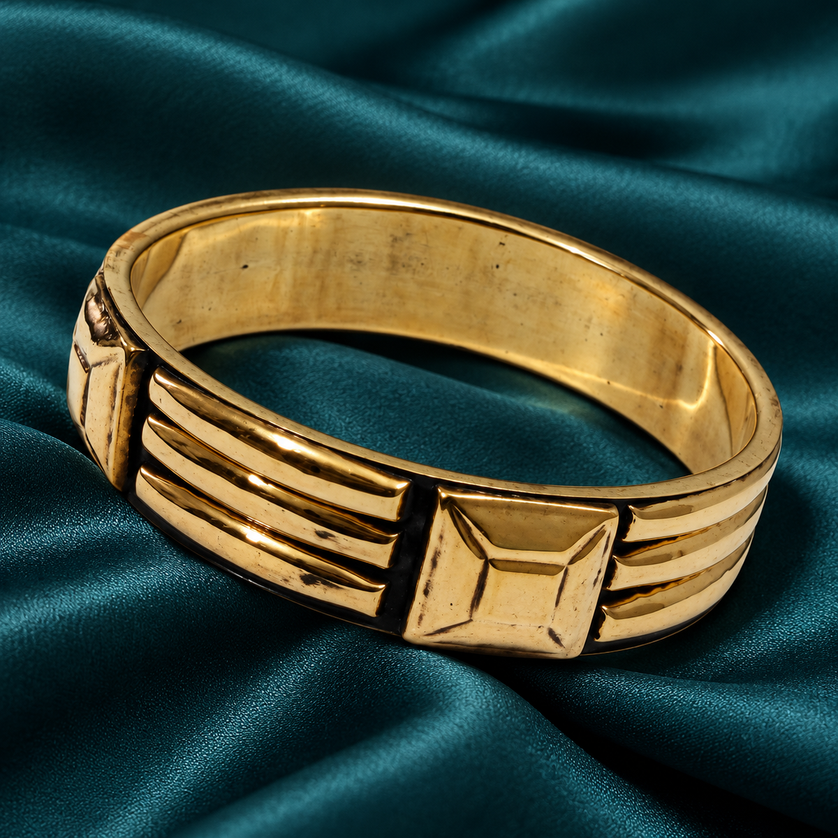Akriti Geometric Gold-Tone Bangle | MyJhumki