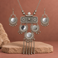 Aaina Rajsi Mirror Tassel Necklace Set | MyJhumki