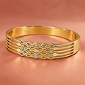 Jaalika Diamond Lattice Gold Bracelet | MyJhumki
