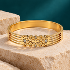 Jaalika Diamond Lattice Gold Bracelet | MyJhumki