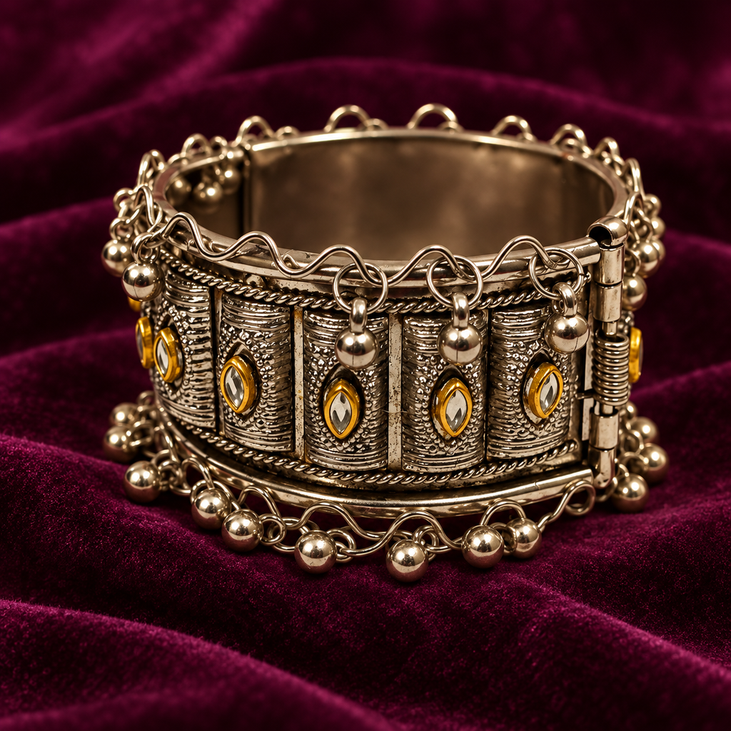 Kanak Teardrop Panel Oxidised Cuff Bracelet | MyJhumki