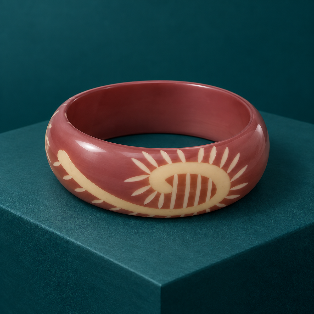 Nayra Ivory Sun Eye Mauve Acrylic Bangle | MyJhumki