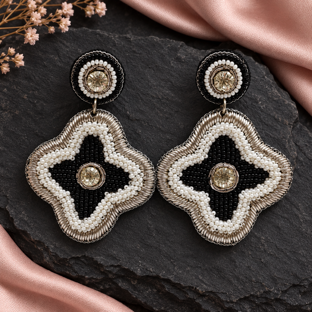 Noir Quatrefoil Beaded Earrings | MyJhumki