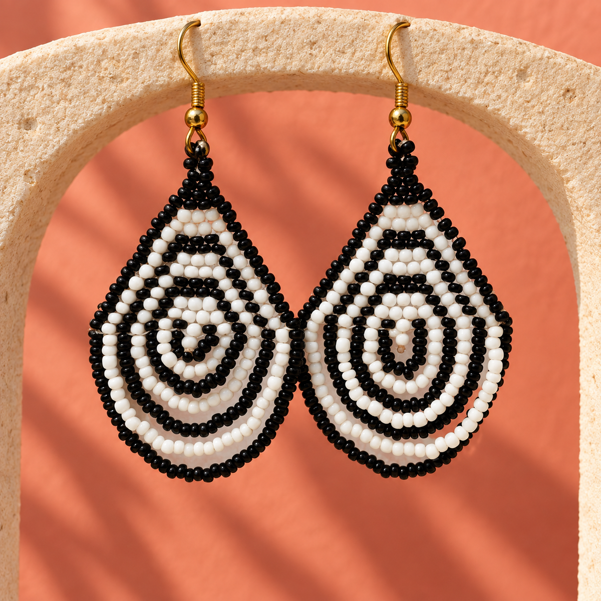 Noor Black & White Concentric Teardrop Earrings | MyJhumki