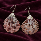 Samudra Mauve Scallop Shell Earrings | MyJhumki
