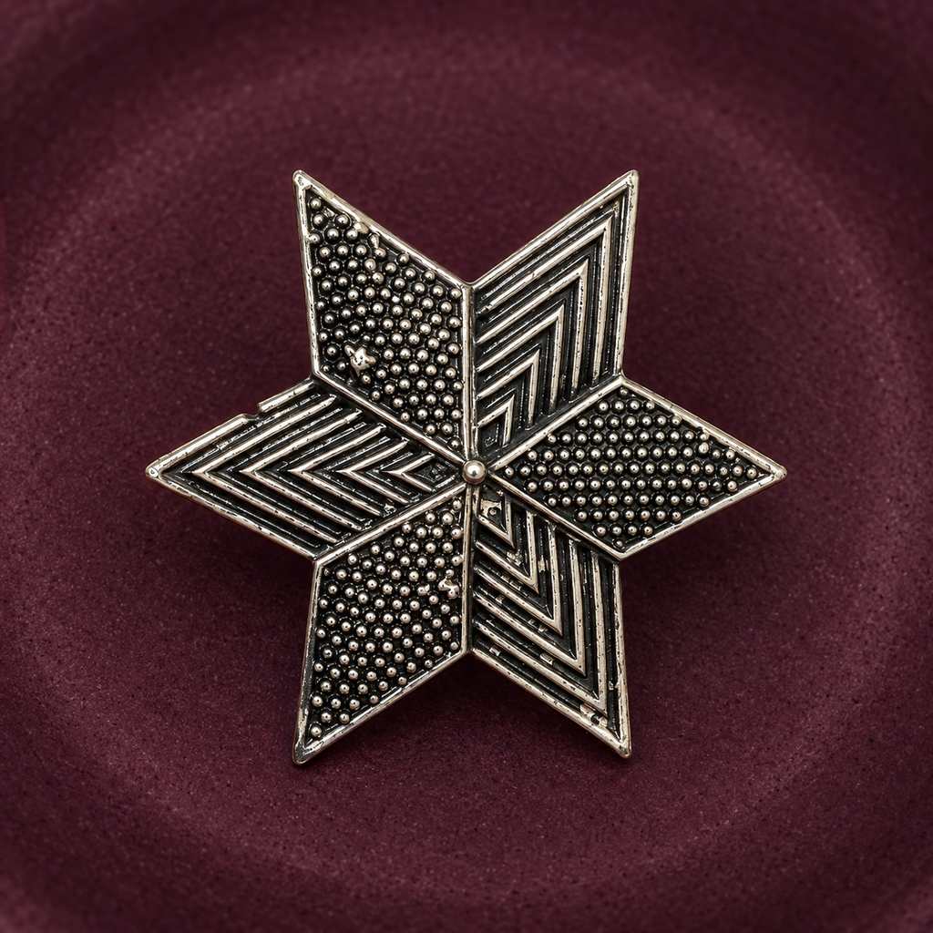 Taarika Geometric Star Statement Ring | MyJhumki