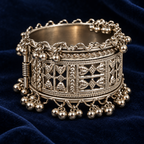 Tara Geometric Ghungroo Silver Cuff | MyJhumki