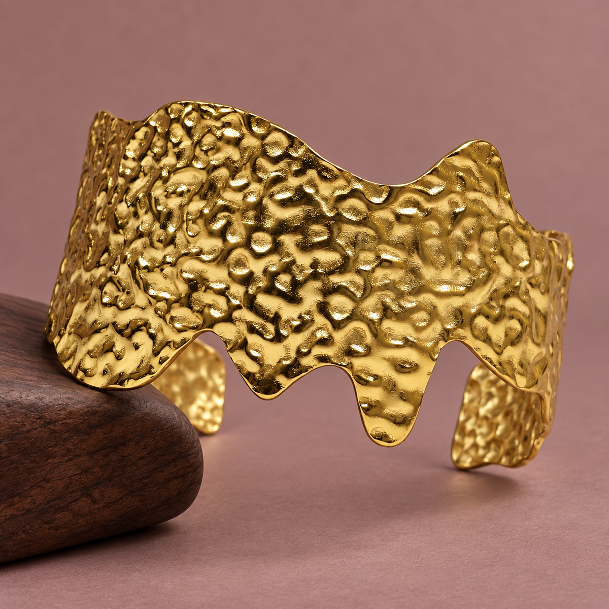 Tavisha Organic Hammered Gold Cuff Bracelet | MyJhumki